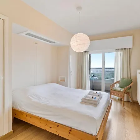 Zonnig Familie App Op Zeedijk Met Zeezicht Voor 6p *